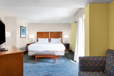 Holiday Inn Express & Suites Wilmington-University Ctr