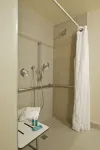 Holiday Inn Express Newport Beach Hotel di Newport Beach