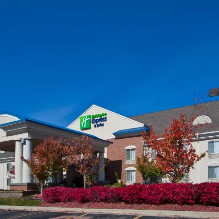 Holiday Inn Express & Suites WATERFORD by IHG