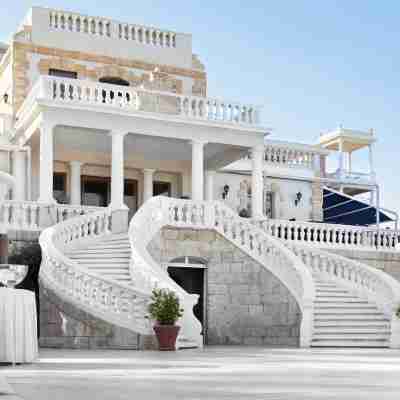 The Westin Dragonara Resort, Malta Hotel Exterior