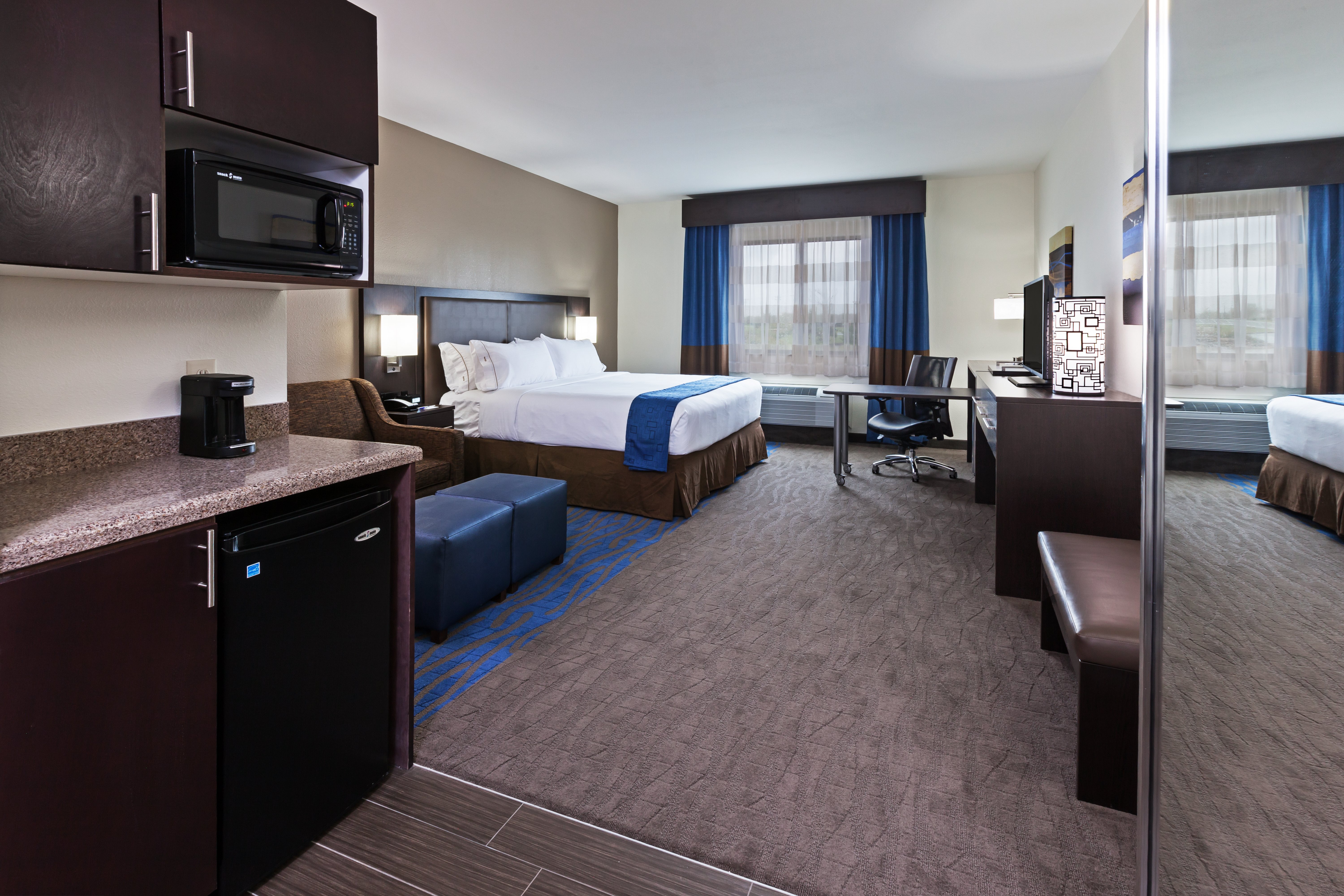 Holiday Inn Express & Suites Glenpool, an Ihg Hotel