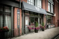 Hotel Indigo York Hotels near York Minster