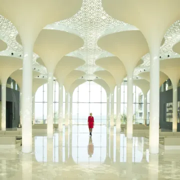 فندق كمبينسكي Hotels near منتزه شاطئ الموج