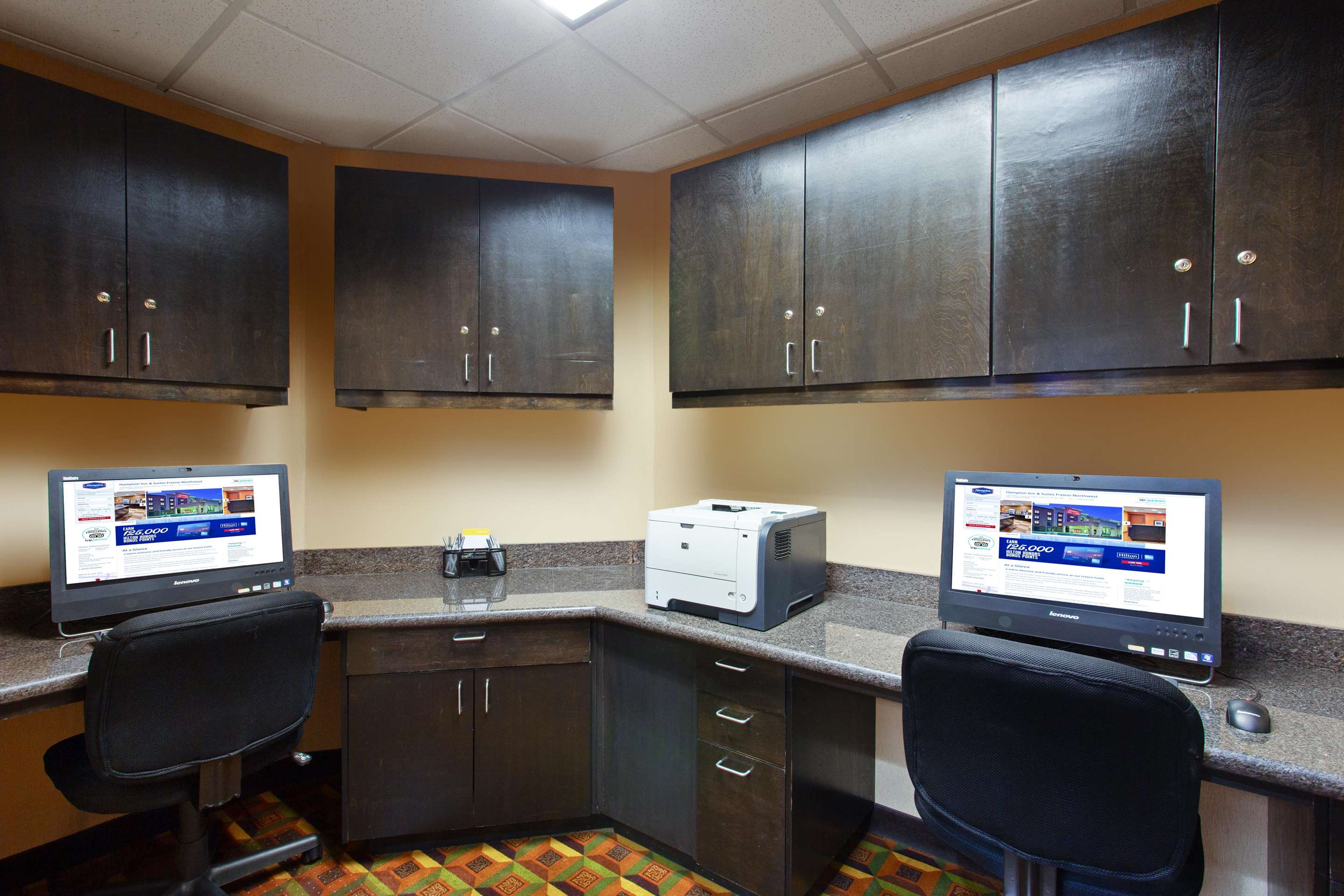 Hampton Inn & Suites Fresno - Northwest