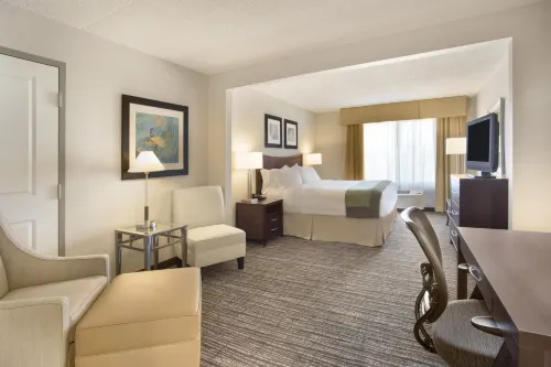 Holiday Inn & Suites Scottsdale North - Airpark Hotels in Scottsdale