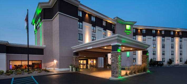 Holiday Inn MILWAUKEE RIVERFRONT by IHG Hotels in Milwaukee