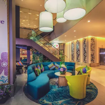 Mercure Kota Kinabalu City Centre Отели рядом с достопримечательностью «Часовая Башня Аткинсон»