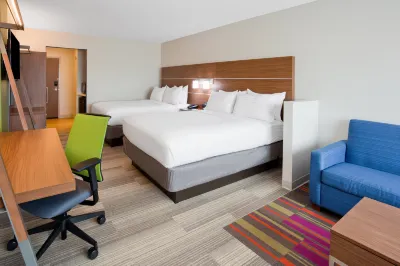 Holiday Inn Express & Suites des Moines Downtown Hotels in Des Moines