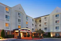 Candlewood Suites 西小石城 - 停車場