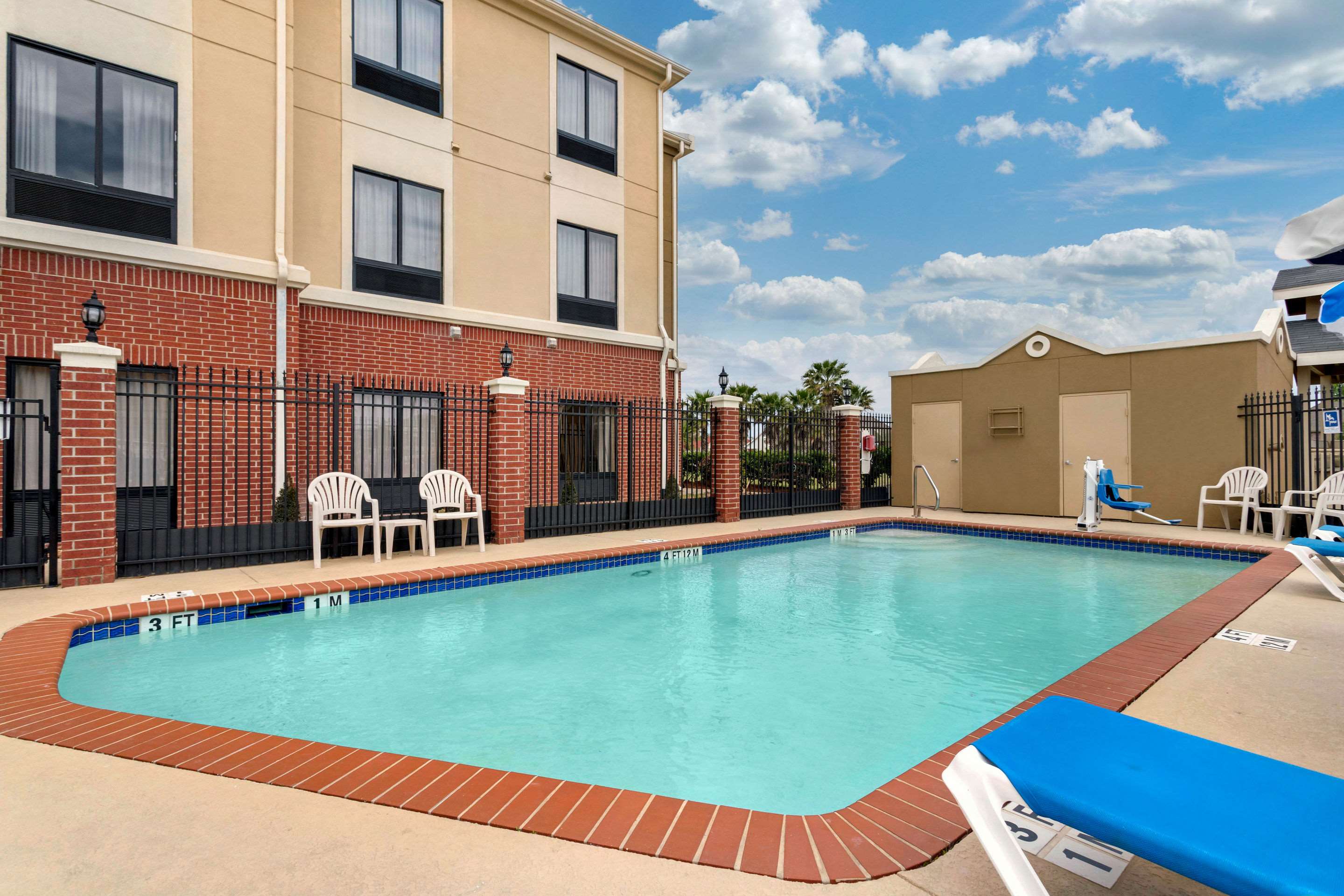 Comfort Inn & Suites Port Arthur