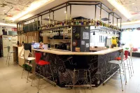 Ibis Hotel (Taiyuan Qinxian Street Maoye) - bar