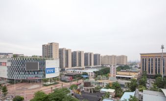 Venus International Hotel (Fengchi Central Store)