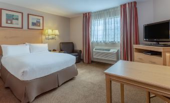 Candlewood Suites Minot