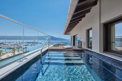 Regent Porto Montenegro Các khách sạn ở 