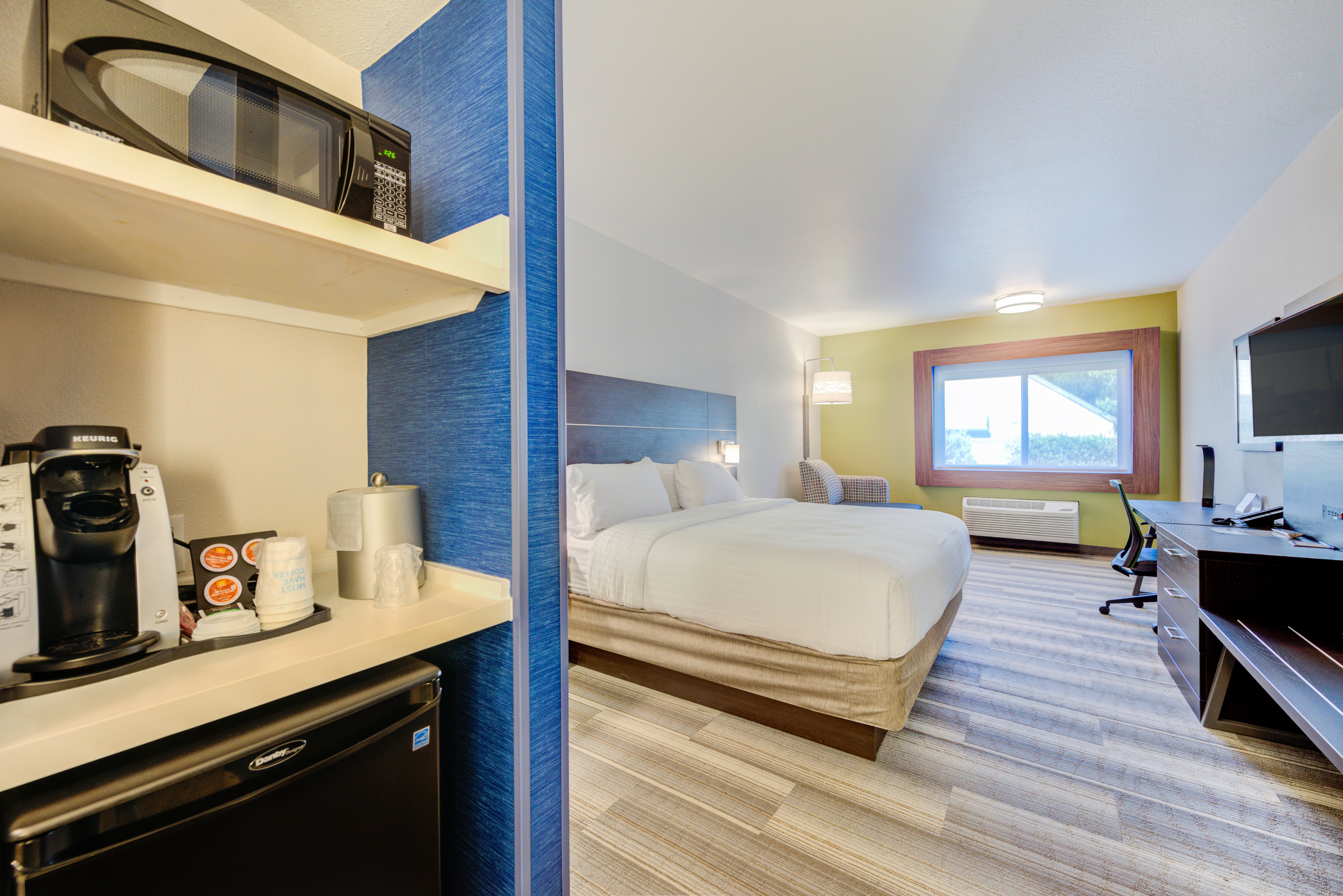 Holiday Inn Express Newberg - Wine Country, an Ihg Hotel