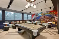 Tru by Hilton St. Charles St. Louis Hotels in Frontier Township