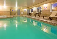 Holiday Inn Express Devils Lake Hotels in Devils Lake