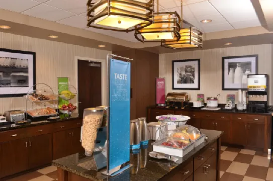 Hampton Inn Springfield Southeast