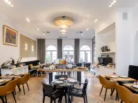 Hotel Rubens-Grote Markt Hotels near Lange Wapper