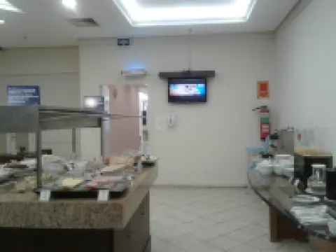 馬斯特快捷阿爾貝託賓斯酒店