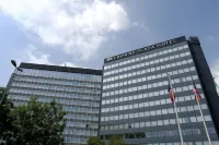 Crowne Plaza Milan - Linate فنادق في San Donato Milanese