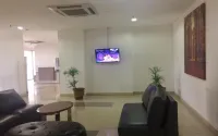 Channel Stay at Bassura City Apartment
