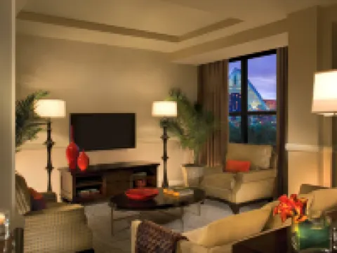Walt Disney World Swan Hotels in Bay Lake