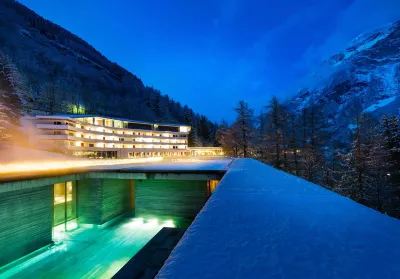 7132 Hotel Vals