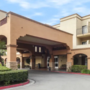 MainStay Suites Orange County John Wayne Airport