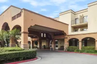 MainStay Suites Orange County John Wayne Airport Hotels in Santa Ana