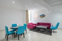 Radisson Hotel & Apartments Dammam Industrial City - parcheggio