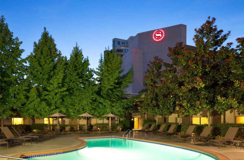 Sheraton Vancouver Airport Hotel photo 2