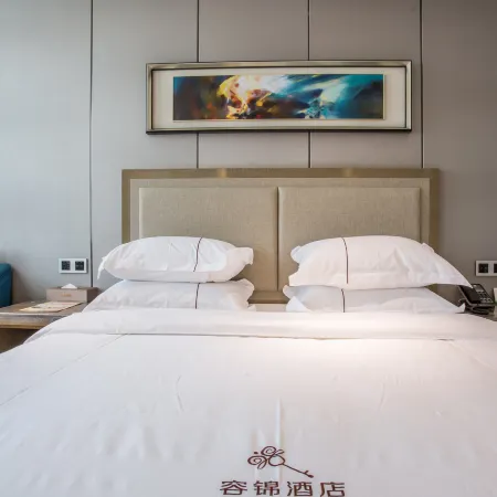 Huayi Hotel