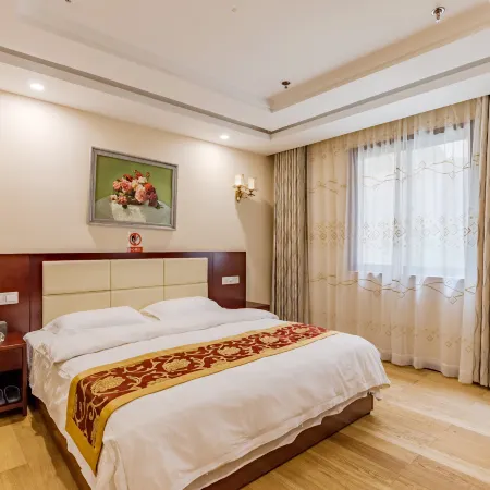 Tongcheng Huazhen Hotel
