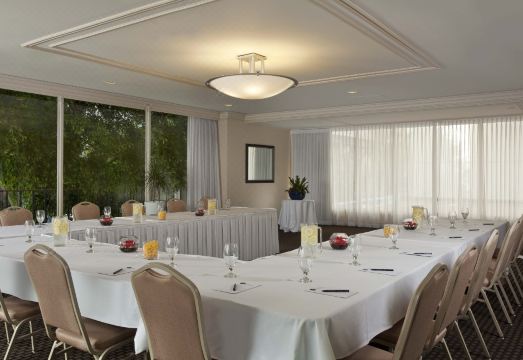 더 브리스톨 호텔 샌디에이고