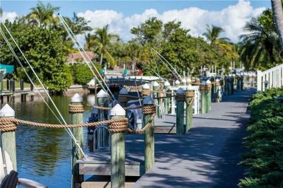 Surroundings #1132 Sanibel Moorings Courtyard View 2 Bedroom Home Photo
