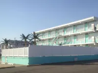 Island Breeze Motel فنادق في نورث وايلدوود