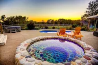 Cherry Ridge Retreat Hotels in Washington Township