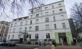 Euston Square Hotel