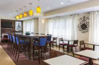 Hampton Inn Zanesville Hotels in Jefferson Township