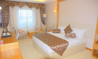 Taşar Royal Hotel - Housity