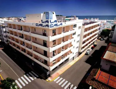 Invisa Hotel la Cala Các khách sạn gần Bus Station Santa Eularia