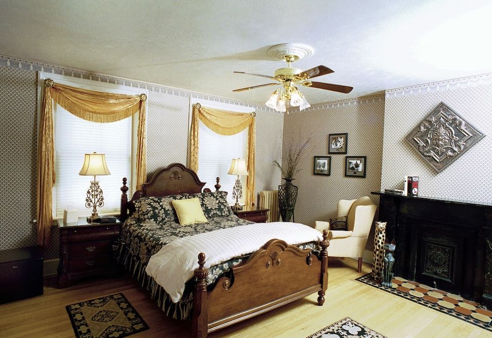 Grape Arbor Bed and Breakfast - Housity