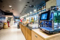 Park Inn by Radisson Danube Bratislava - breakfast