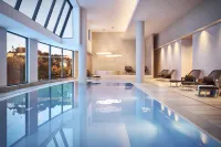 Park Inn by Radisson Danube Bratislava - Pools