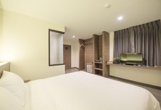 Sovereign Group Hotel 객실