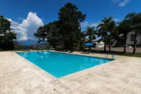 Altos de la Viña, Wine Hotel & Spa - Pools