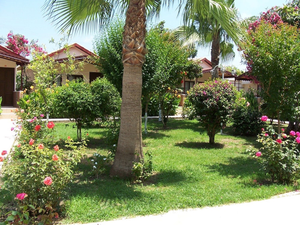 Hulusi Hotel