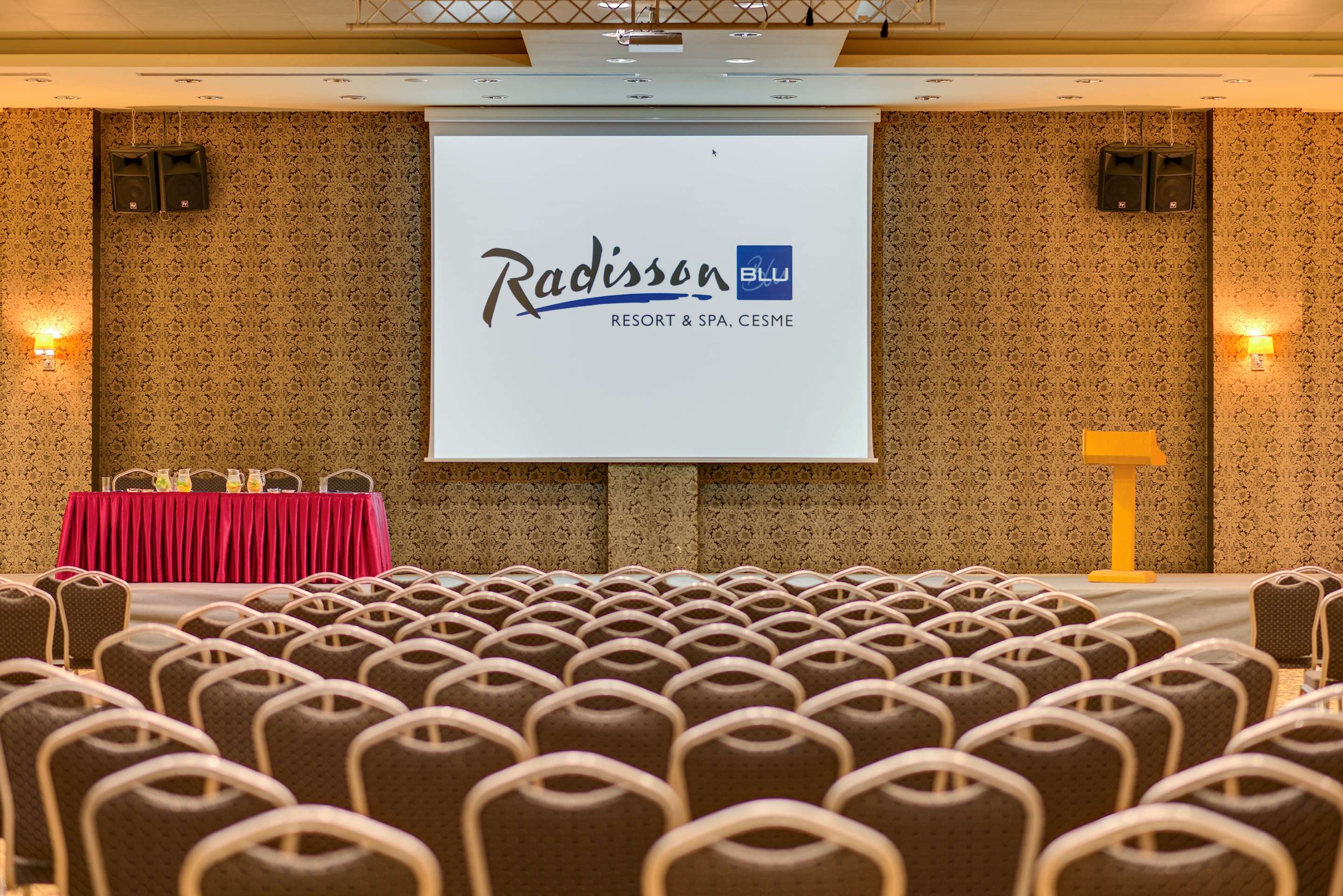 Radisson Blu Resort & Spa, Cesme