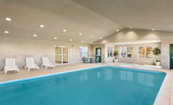 Country Inn & Suites by Radisson, Frackville (Pottsville), PA